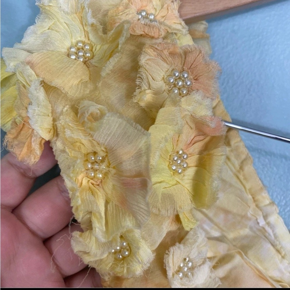 Free‎ People Mango Mambo Maxi Dress Floral Applique 3D Yellow Medium FLAWED - Picture 5 of 11